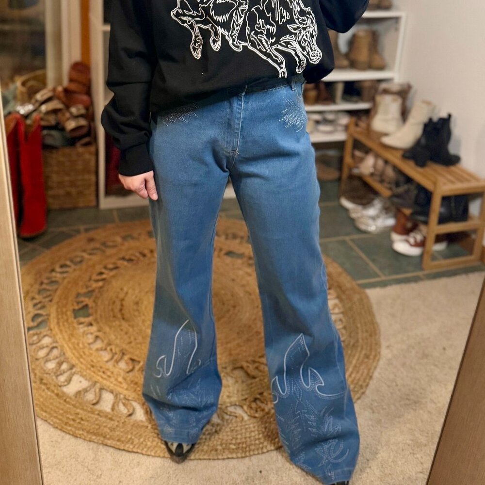 ✜NWT✜ Sarah Boot Stitch Flare Jeans